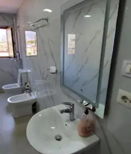 Wonderful Rooftop Pensión *