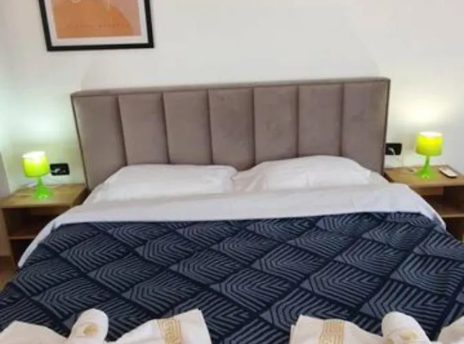 Wonderful Rooftop Pensión *