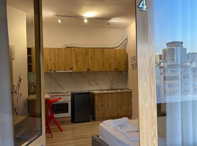 Wonderful Rooftop 招待所 *